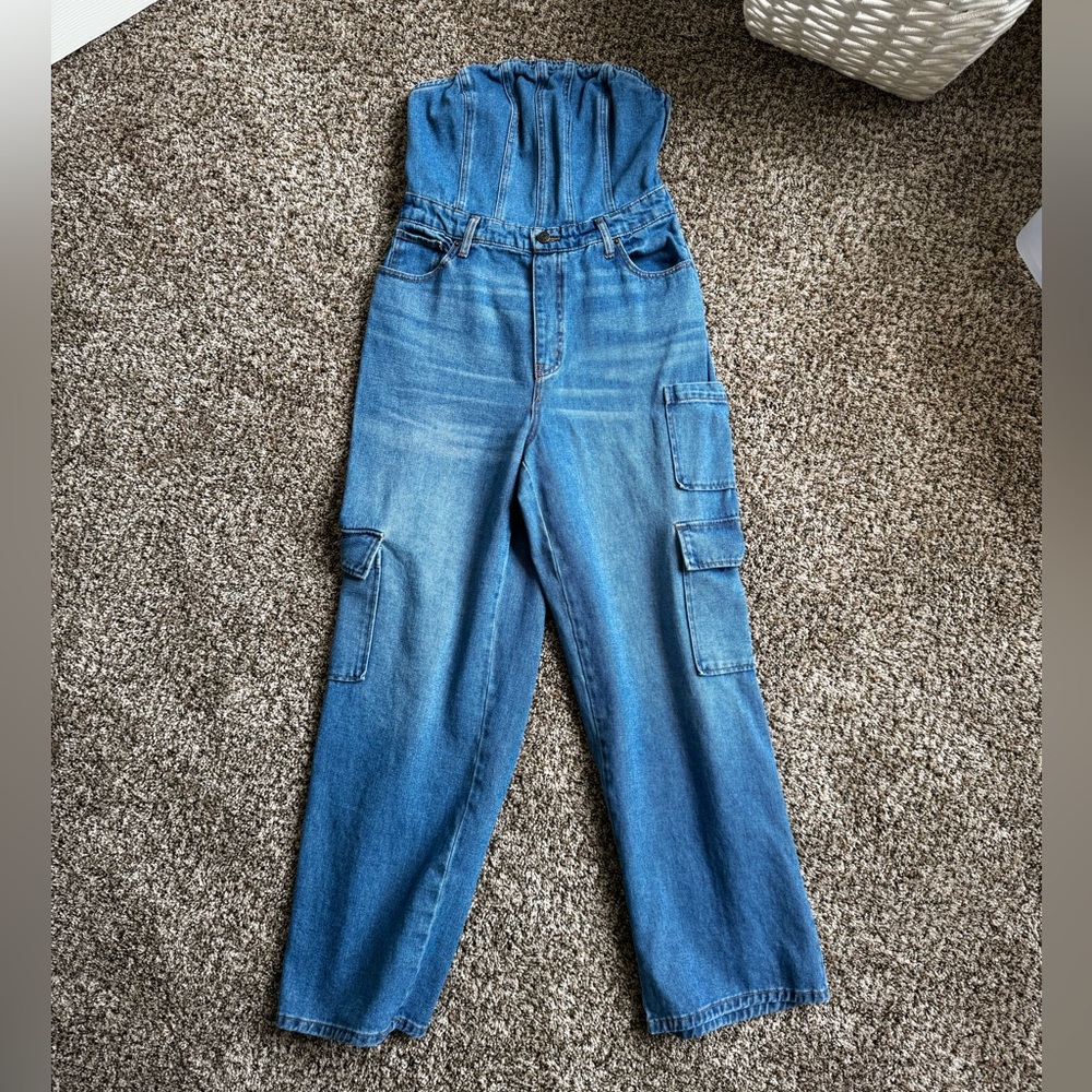 Wild Fable. Tube Cargo Denim Jumpsuit. Size Medium. NWOT. Never Worn.